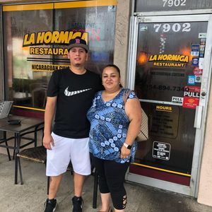 Meet your Posher, Cesar